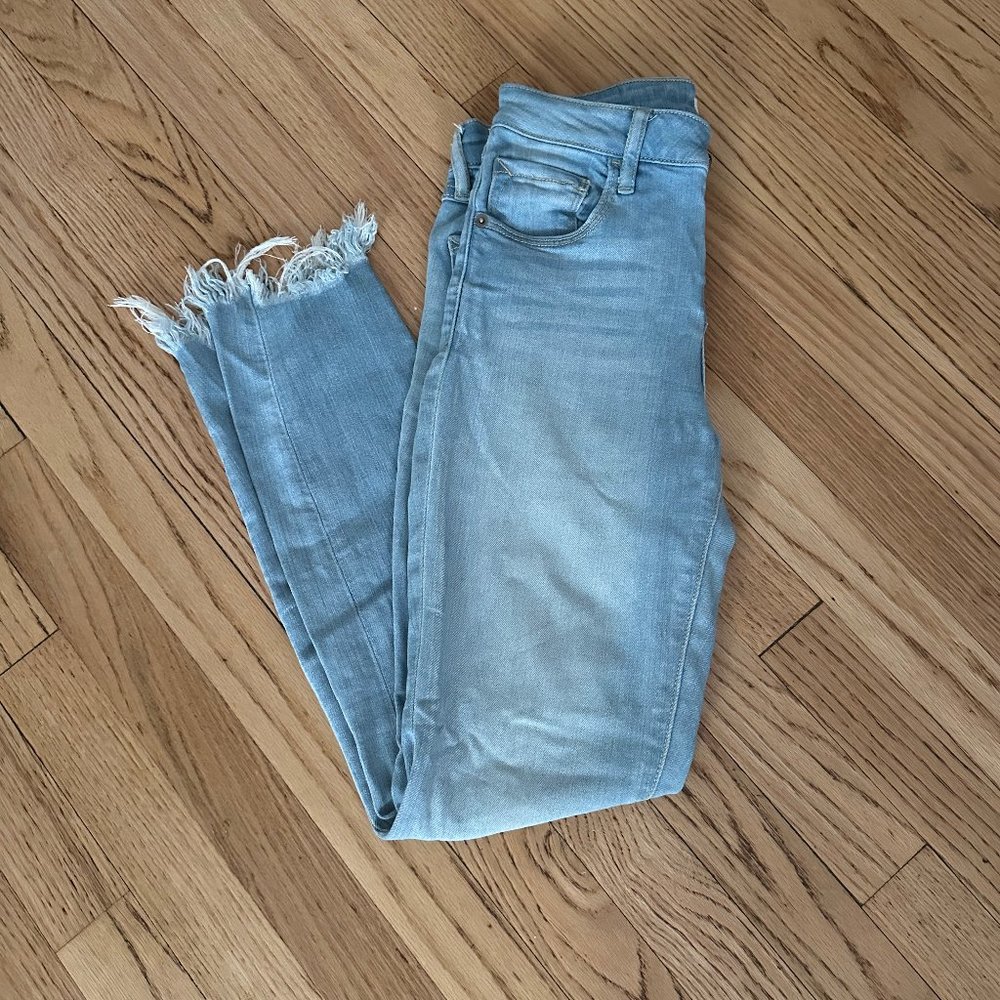 Hidden Jeans Size 27